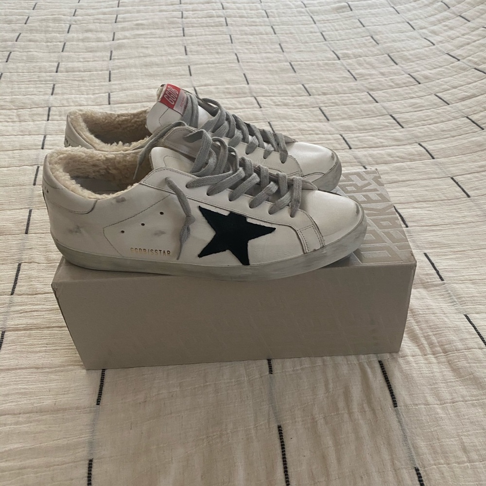 Golden goose sneakers  (brand new) (never worn)